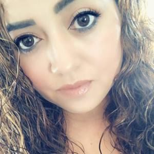 Meet your Posher, Myra